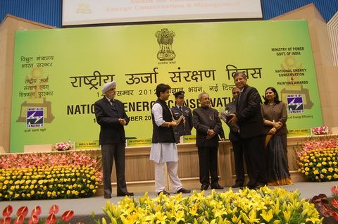 По поручению BKT награда была получена Старшим вице-президентом Mr. Kallol Sinha Ray на церемонии вручения призов, состоявшейся 14 декабря в Нью Дели.