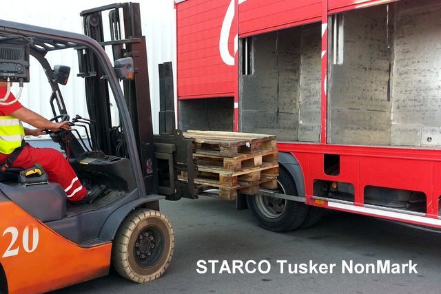 Шины STARCO Tusker на японском вилочном погрузчике