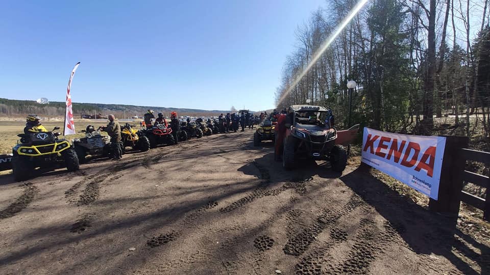 Bohnenkamp и KENDA на открытии квадросезона в п. Коробицыно Ленинградской области