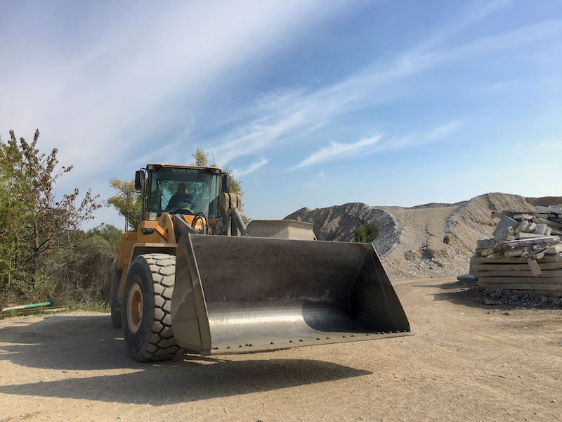 Погрузчик на шинах BKT Earthmax SR 30